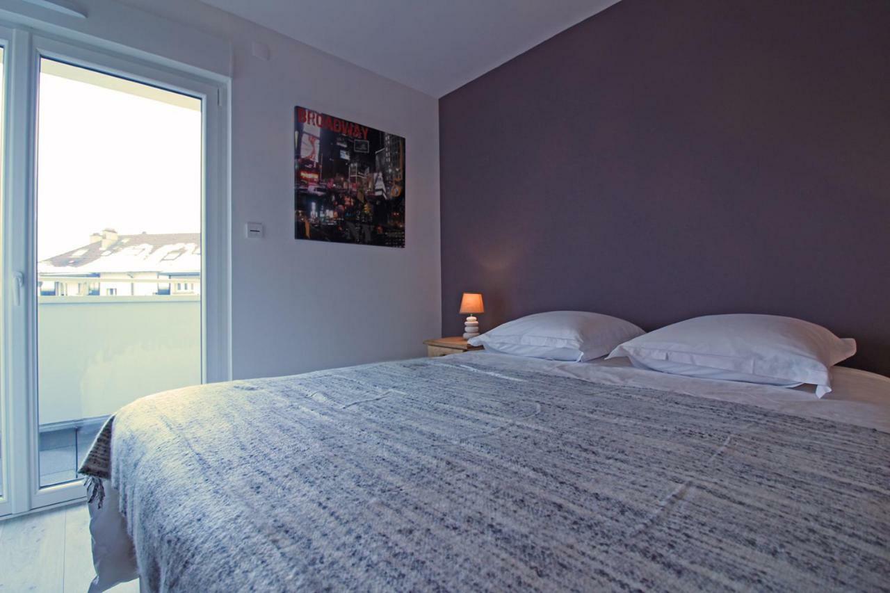 "Chez Suzele" Apartment เฌราร์แมร์ ภายนอก รูปภาพ